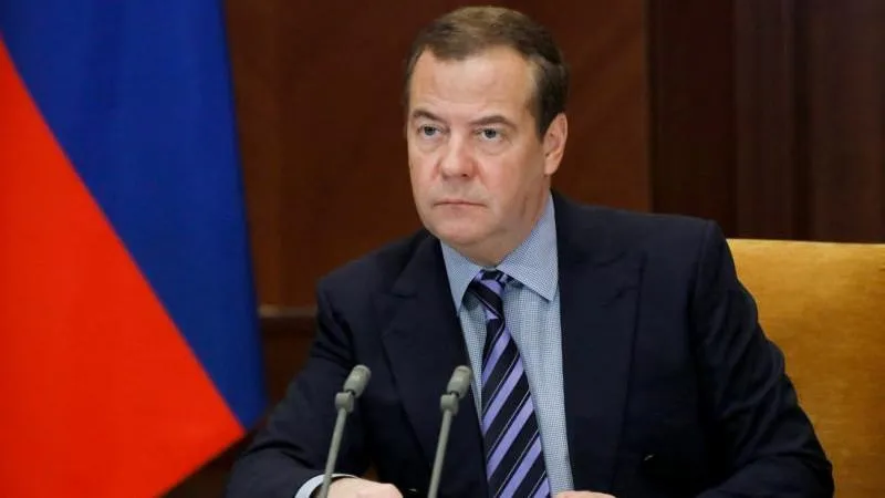 Dmitri Medvedev : les guerres « chaude » et économique finiront par la victoire de la Russie