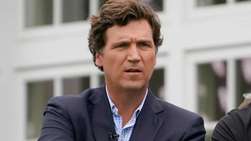 Tucker Carlson énonce 10 principes que les États-Unis devraient suivre