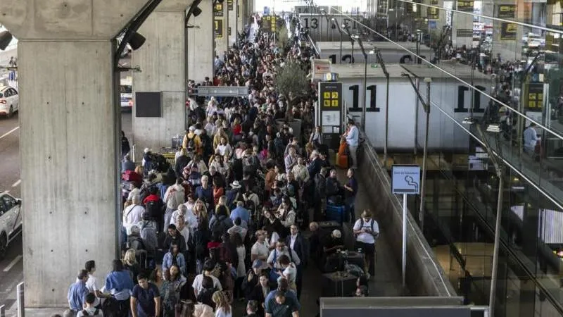 El País : l’Espagne rétablit temporairement des contrôles aux frontières pour les voyageurs en provenance d’Italie