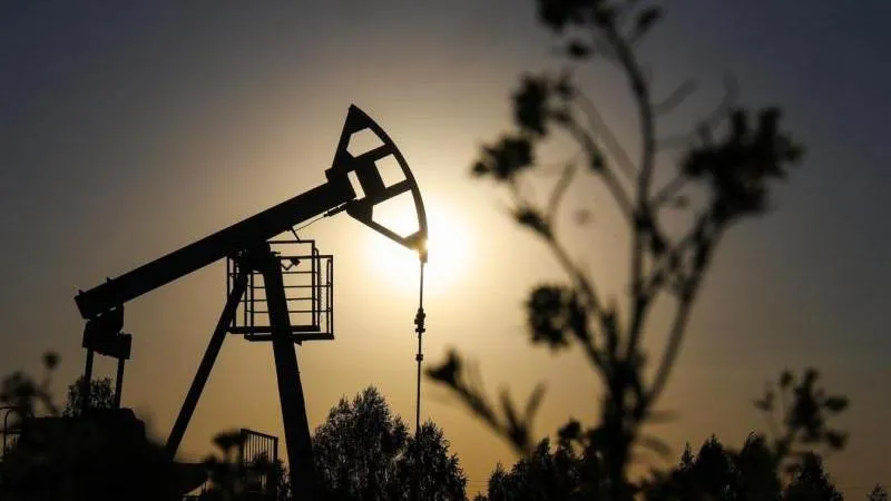 Le prix du Brent franchit pour la première fois depuis le 21 mai la barre des 107 $
