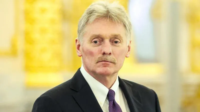Peskov a dénoncé la déclaration américaine sur des armes destinées à contrôler l'espace